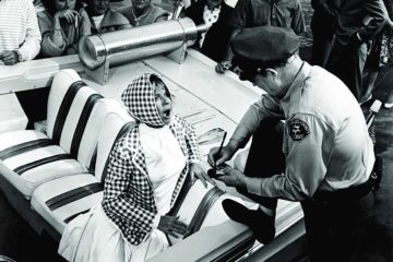 Classic Old Movie : The Glass Bottom Boat 1966